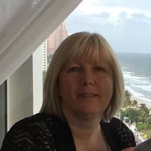 Meet your Posher, Lori